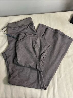 🤎 Vuori DreamKnit 2PC Set Joggers + Tee Heather Taupe Gray NWT Soft Luxe L/XL